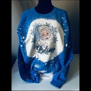 Santa Clause sweatshirt :)